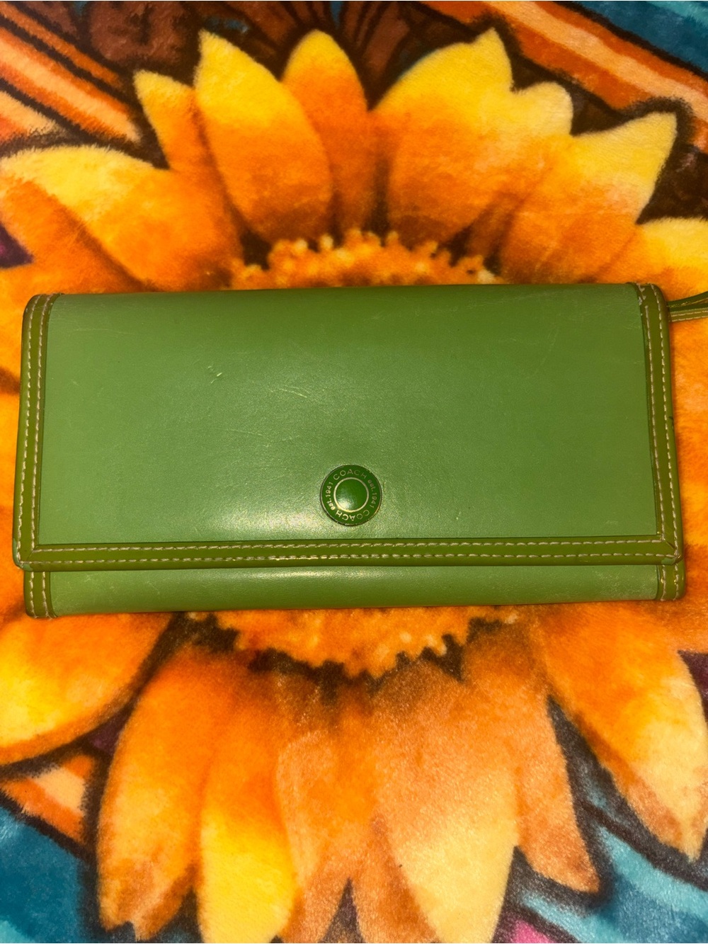 Vintage Coach Green Leather Clutch Wallet